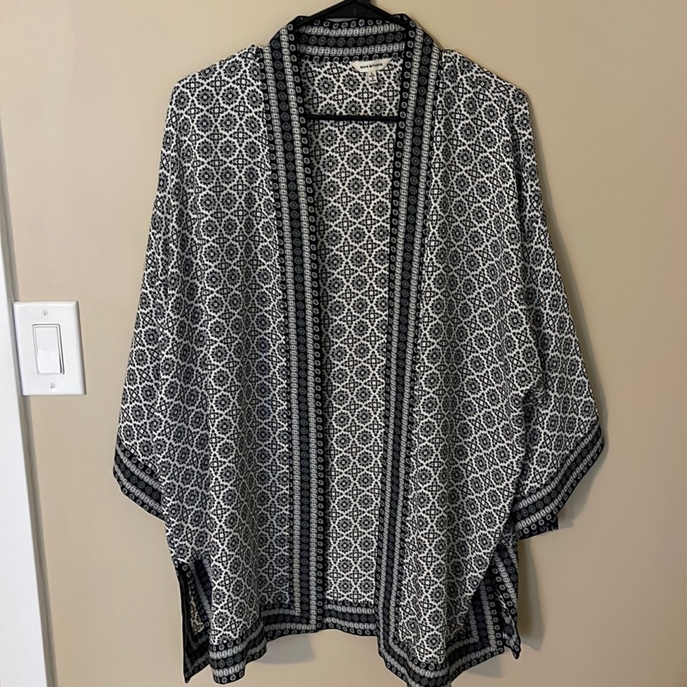 Multi color kimono size large